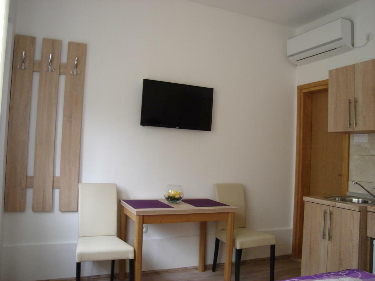Guest House Konak Kod Danke Trebinje Exteriör bild
